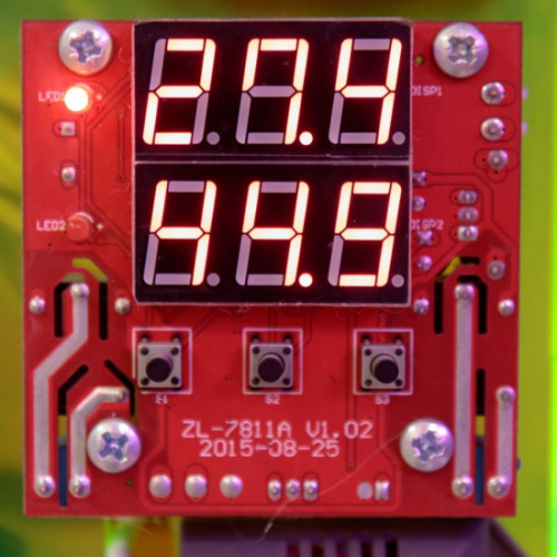 Терморегулятор LILYTECH ZL-7811A бескорпусной (темп + влажность)