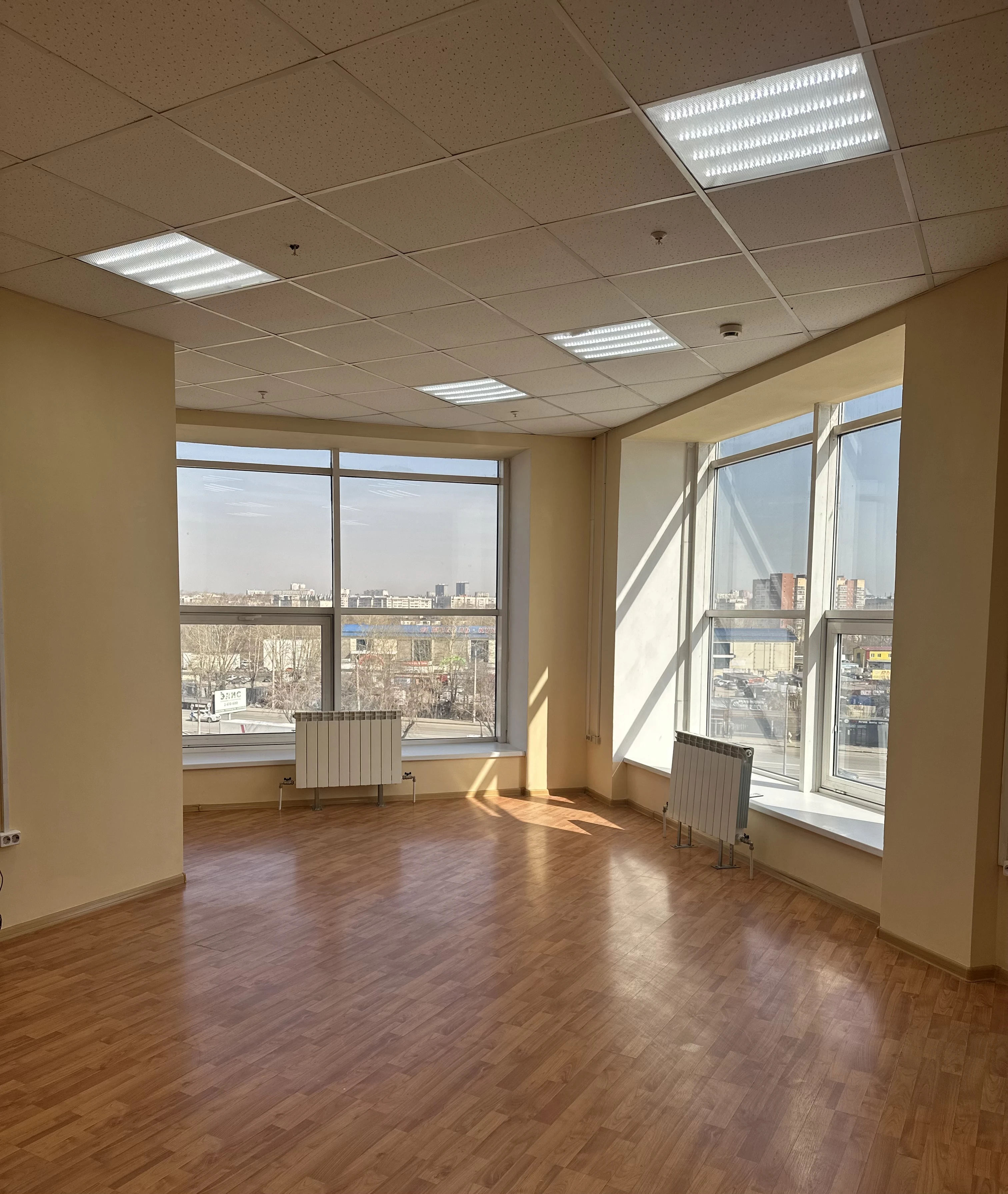 Офисное помещение 50 м² - фото 1