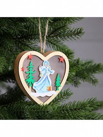 Ёлочная игрушка «Сердце со Снегурочкой», 11×2.5×10.5 см, 1 LED, от батареек, свечение тёплое белое