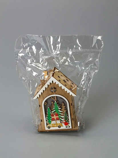 Ёлочная игрушка «Домик с Дедом Морозом и машиной», 8.2×4.2×7.3 см, от батареек, свечение тёплое белое