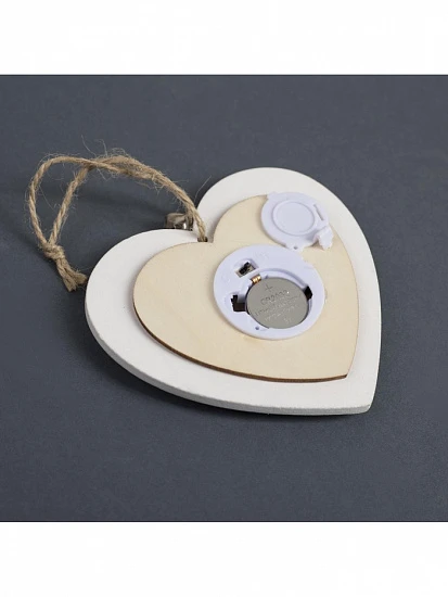 Ёлочная игрушка «Сердце с оленем», 10×10×2 см, 3 LED, от батареек, свечение тёплое белое