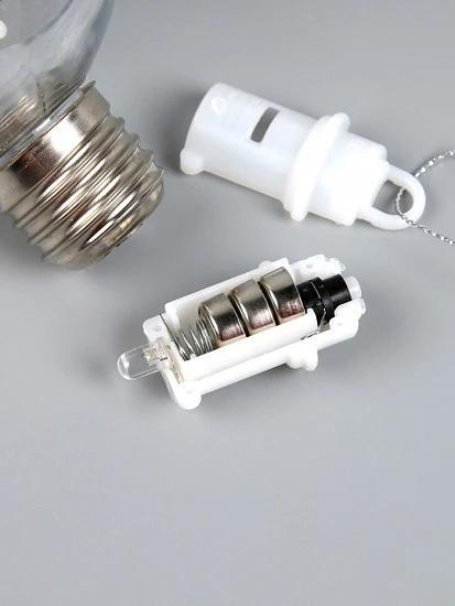Ёлочный шар «Снеговик», d=8 см, 1 LED, от батареек, свечение тёплое белое