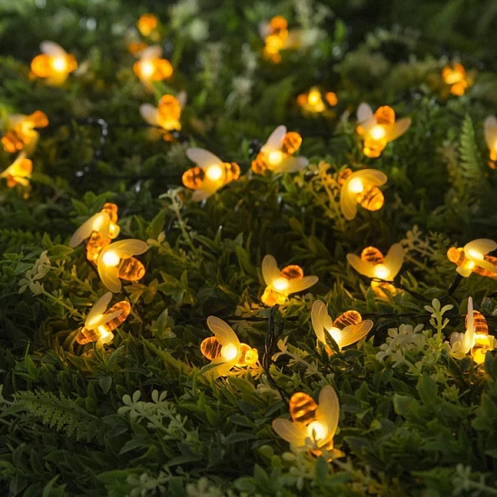 Гирлянда «Нить», 4.5 м, уличная, с насадками «Пчёлка», IP44, 30 LED, 2 режима, солнечная батарея, тёмная нить, свечение тёплое белое