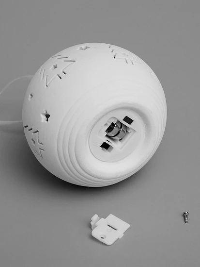 Ёлочный шар «Ёлки», 9×9×9.8 см, 1 LED, керамика, от батареек LR44×2, свечение тёплое белое
