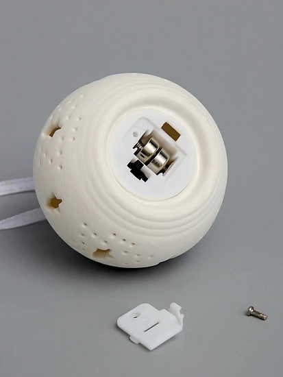 Ёлочный шар «Ёлочки», 6.9×6.9×5.9 см, 1 LED, керамика, от батареек LR44×2, свечение тёплое белое